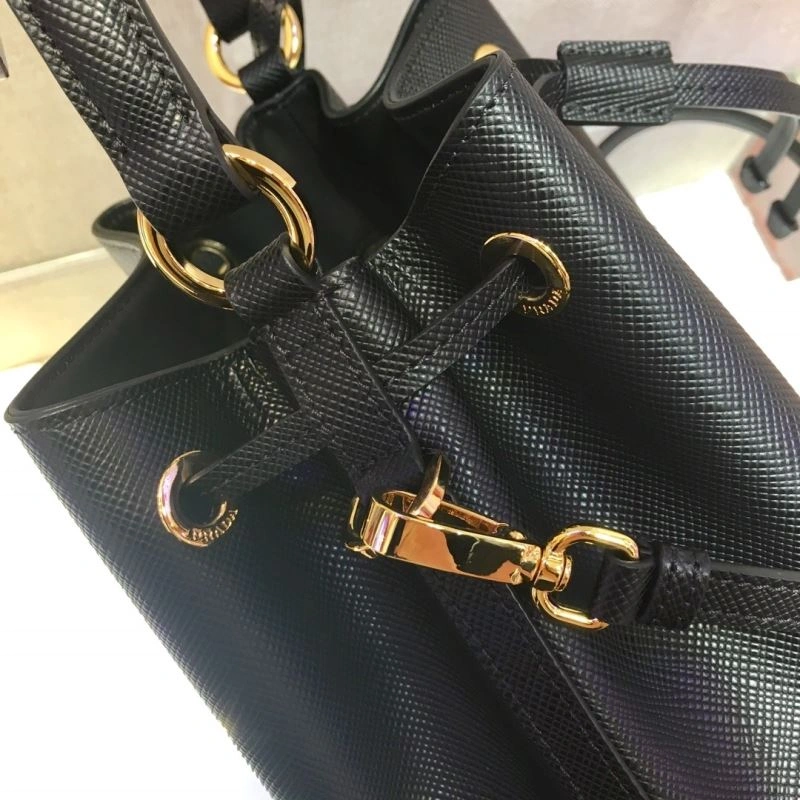 Pra*a bucket bags 4099g-0067