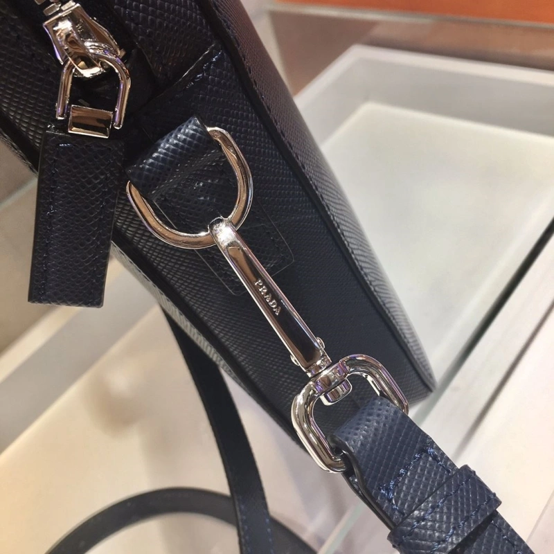 Pra*a briefcase 4099h-0037