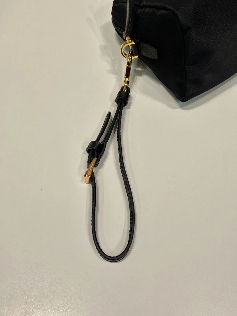 Pra*a clutch bags 4099h-0224