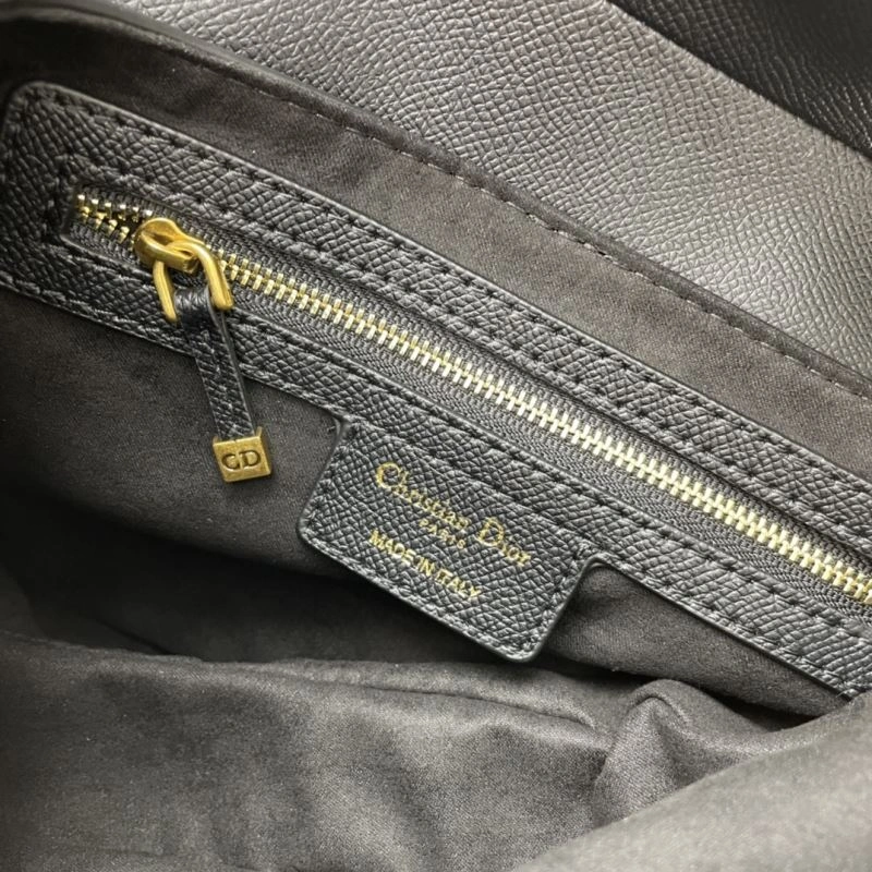 D10r saddle bags 4101c-0156