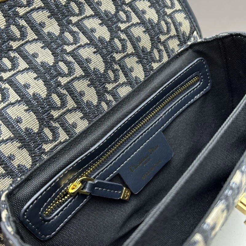 D10r montaigne bags 4101c-1320