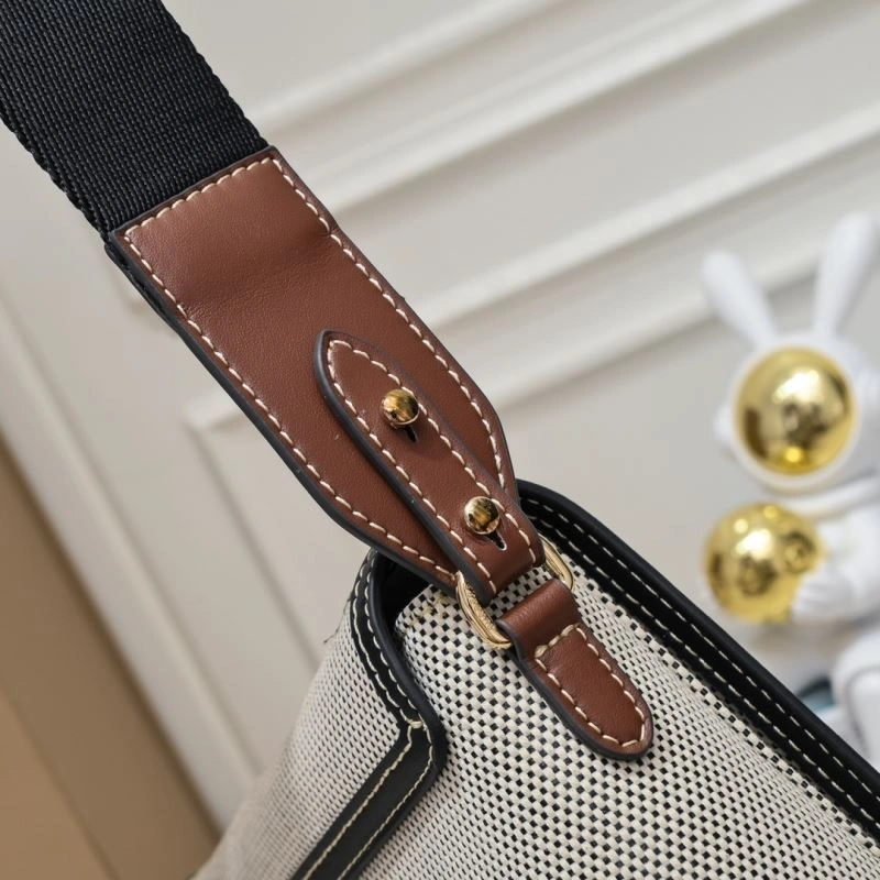 Bv*b*rry satchel bags 4101c-2762