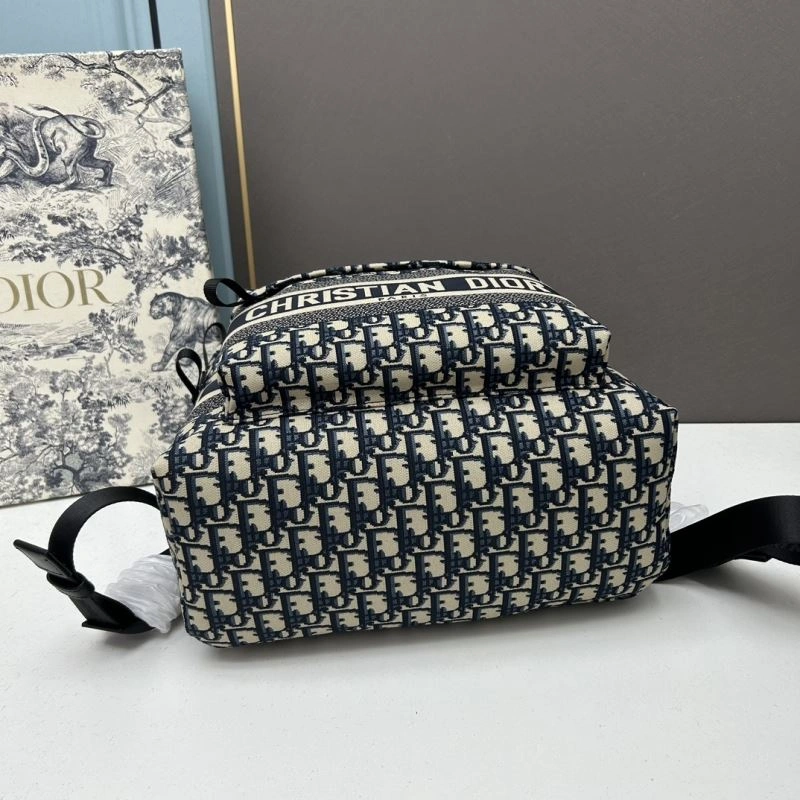 D10r backpacks 4101c-3272