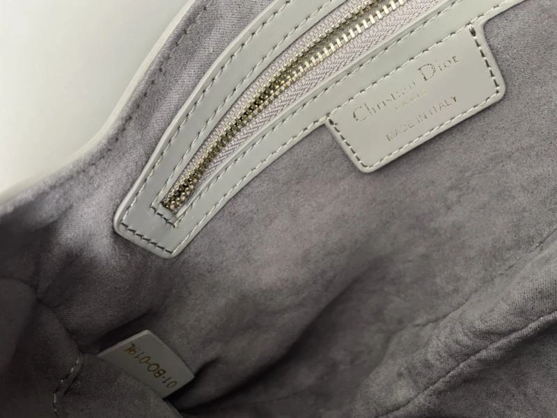 D10r saddle bags 4101c-3319