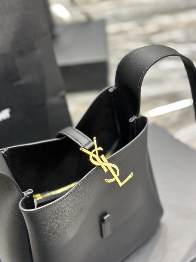 Y51 top handle bags 4113c-0249