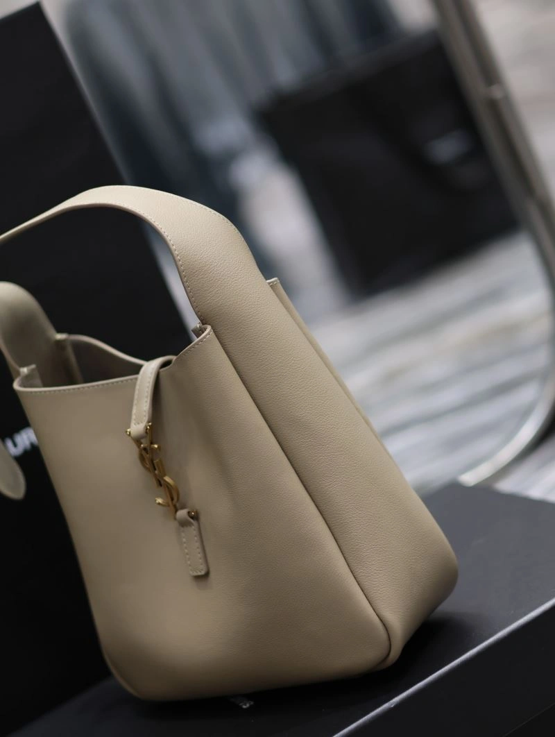 Y51 top handle bags 4113c-0257