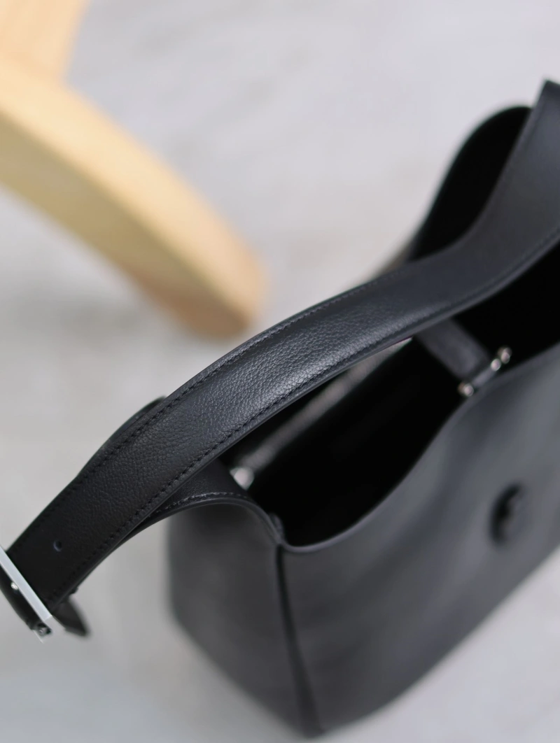 Y51 bucket bags 4113f-0010