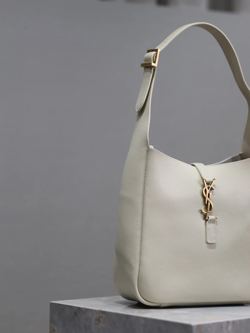 Y51 top handle bags 4113f-0379
