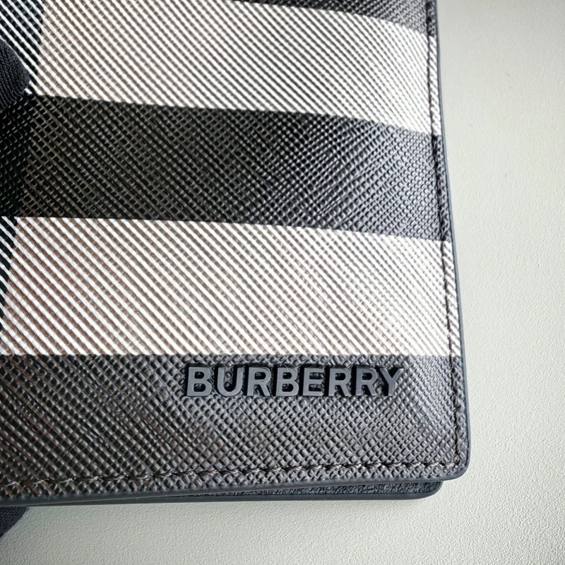 Bv*b*rry wallets 4115a-0005