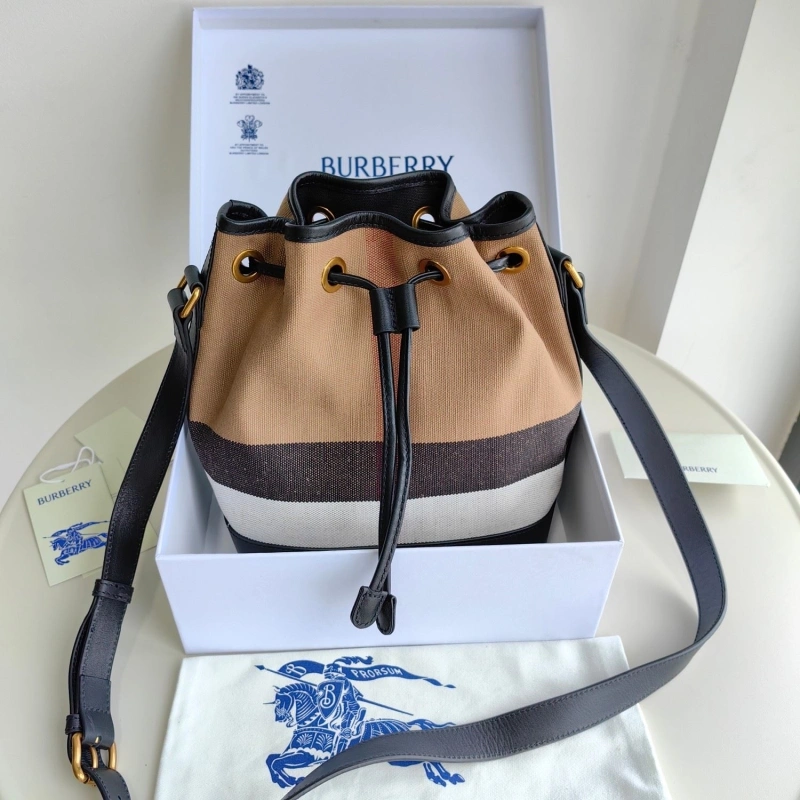 Bv*b*rry bucket bags 4115a-0034