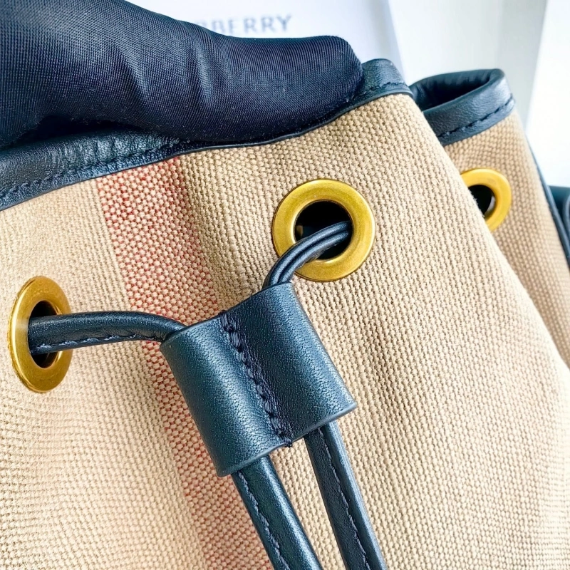 Bv*b*rry bucket bags 4115a-0034