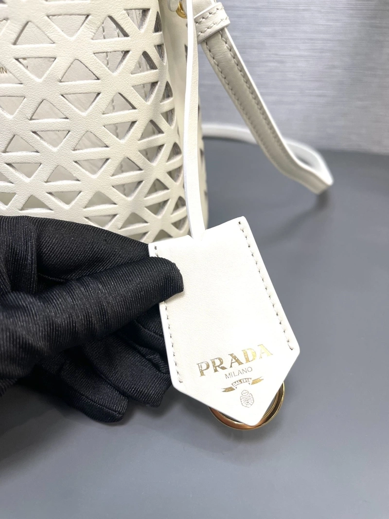 Pra*a shopping bags 4135c-0054