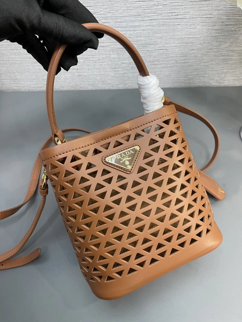 Pra*a shopping bags 4135c-0055