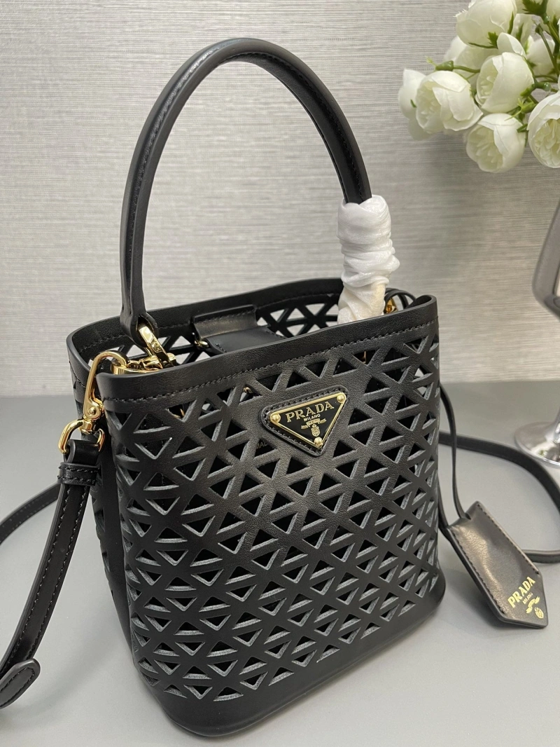 Pra*a shopping bags 4135c-0056
