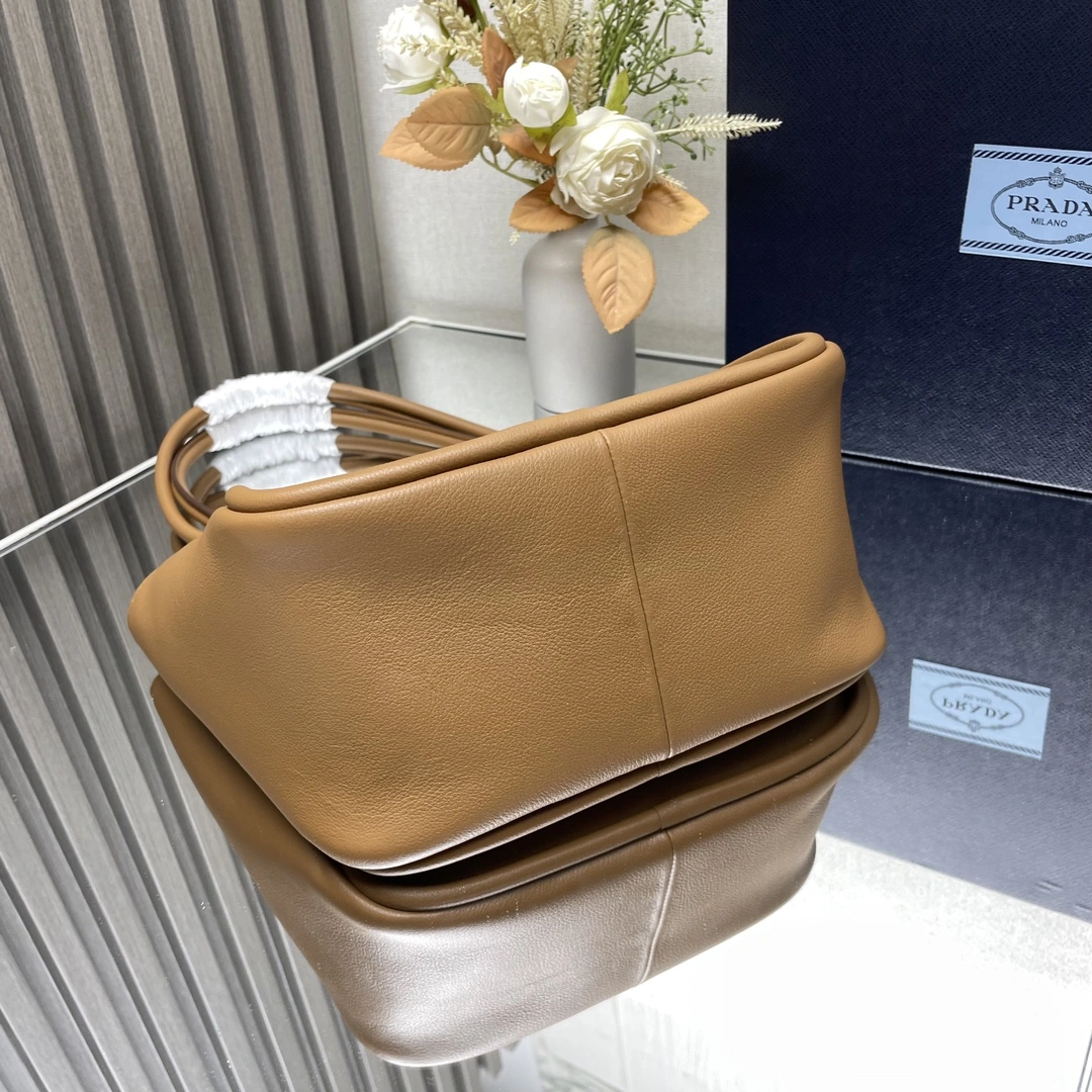 Pra*a shopping bags 4135d-0031