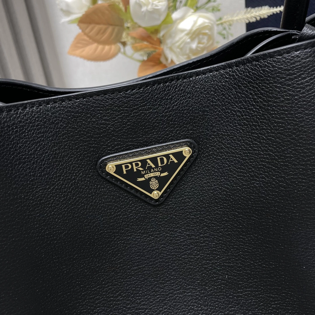 Pra*a shopping bags 4135d-0032
