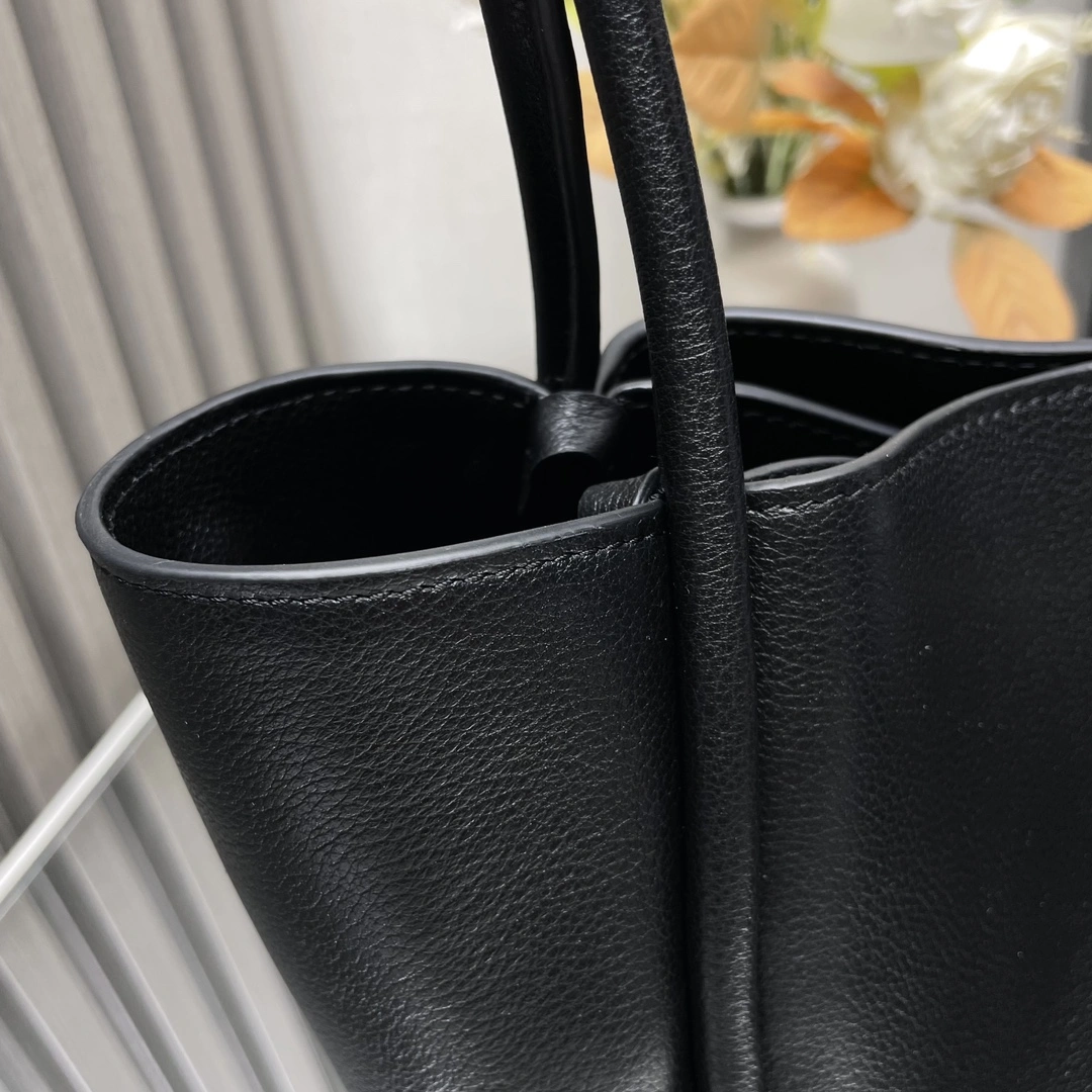 Pra*a shopping bags 4135d-0032