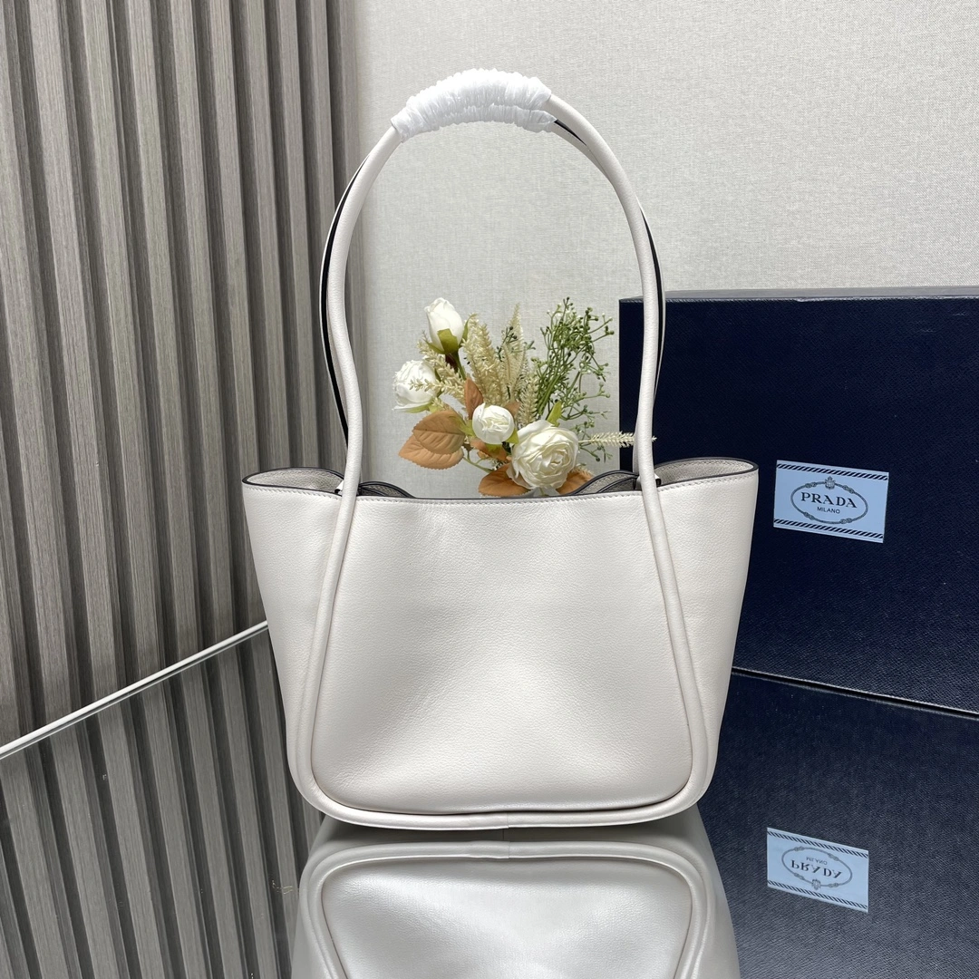 Pra*a shopping bags 4135d-0033