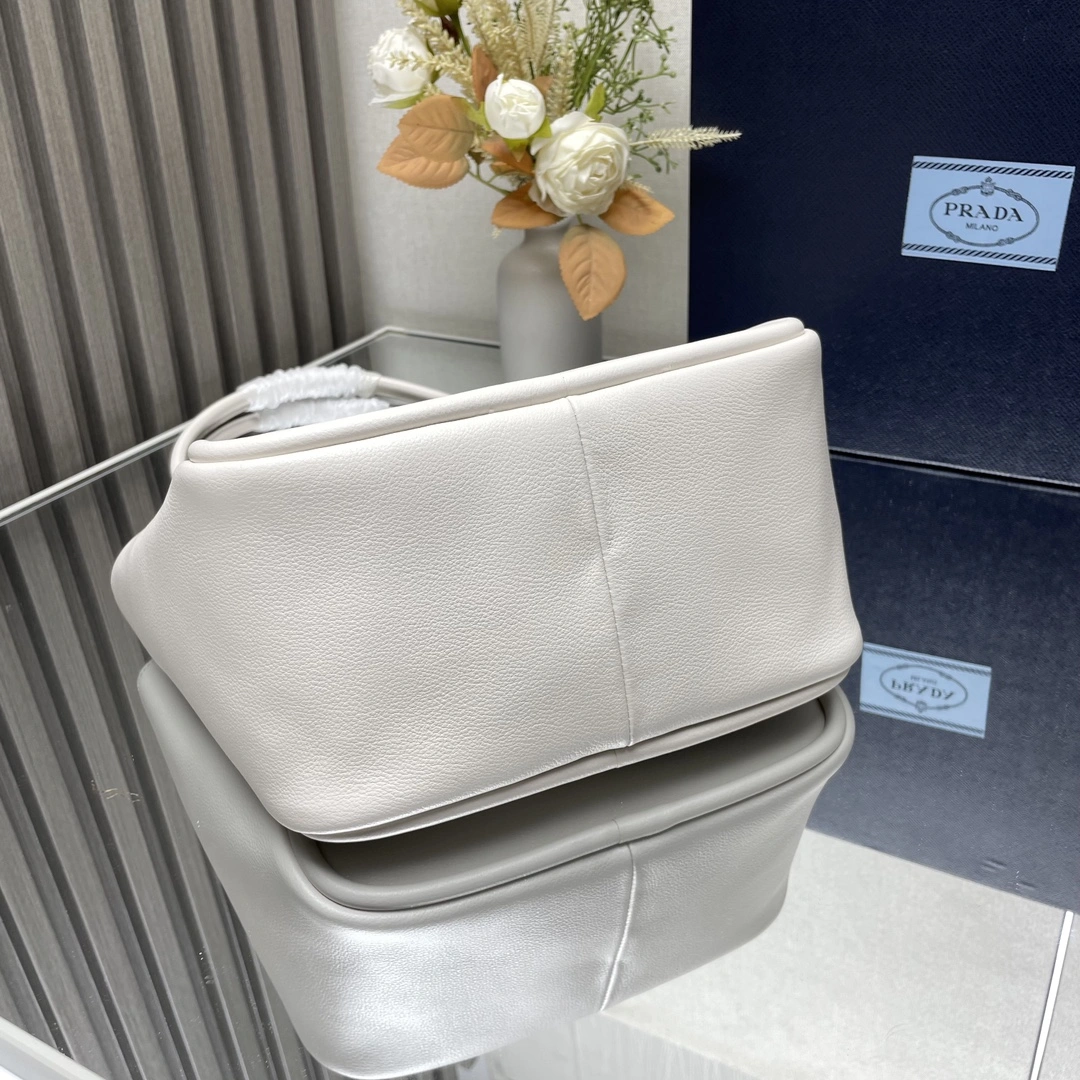 Pra*a shopping bags 4135d-0033