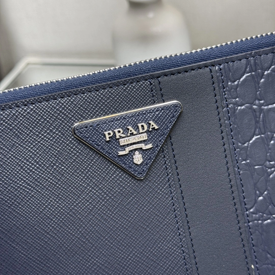 Pra*a clutch bags 4135d-0090