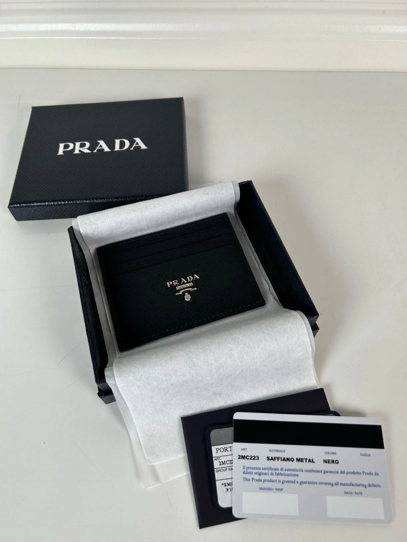 Pra*awallets 4135f-0070