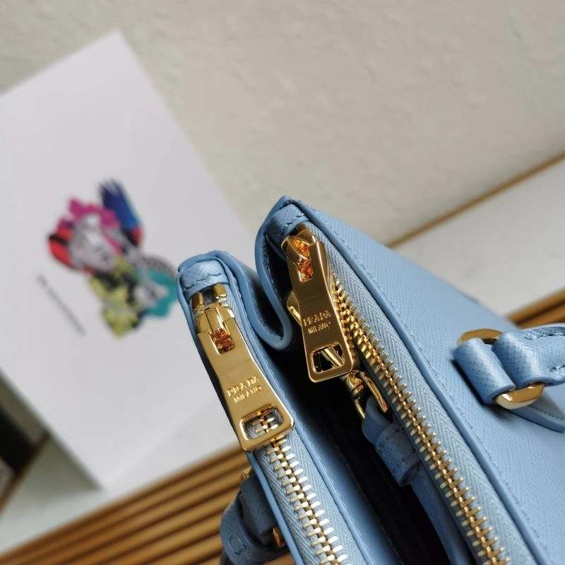 Pra*a shopping bags 4137c-0060