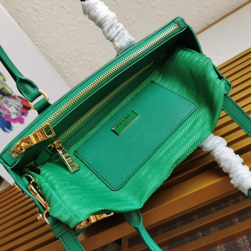 Pra*a shopping bags 4137c-0062