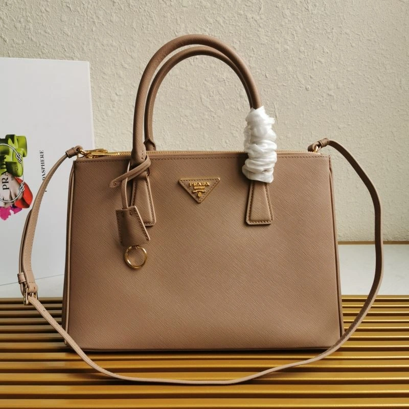 Pra*a shopping bags 4137c-0066
