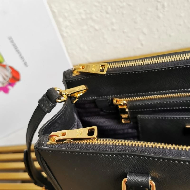 Pra*a shopping bags 4137c-0068