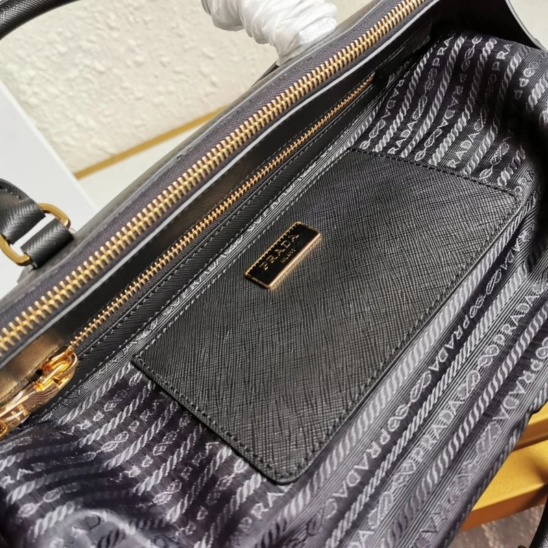 Pra*a shopping bags 4137c-0068