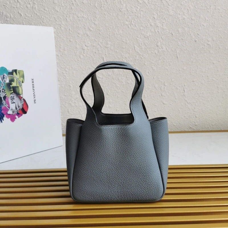 Pra*a shopping bags 4137d-0016
