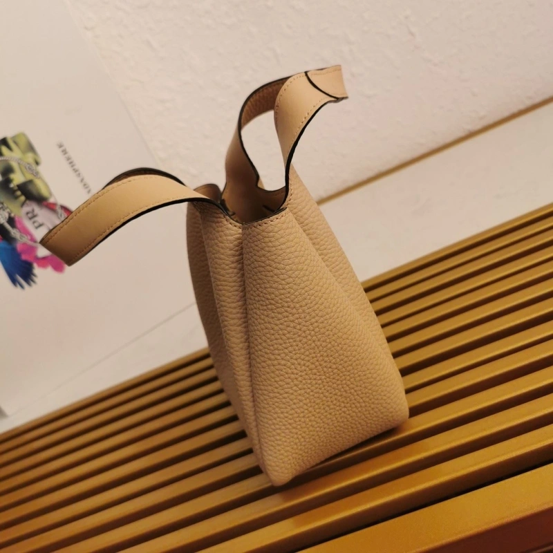 Pra*a shopping bags 4137d-0020