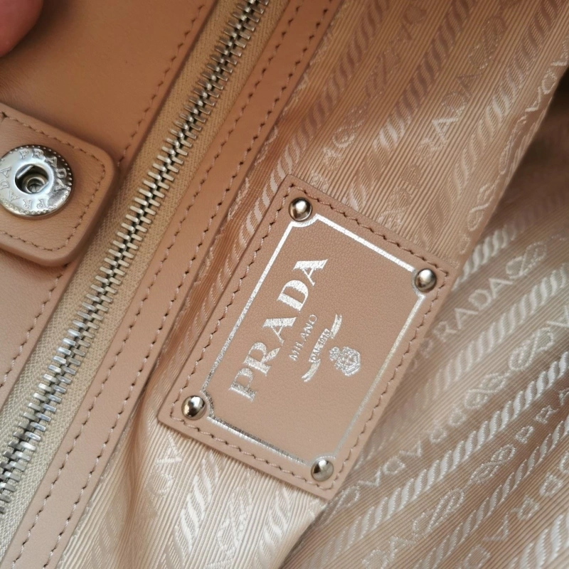 Pra*a shopping bags 4137d-0054