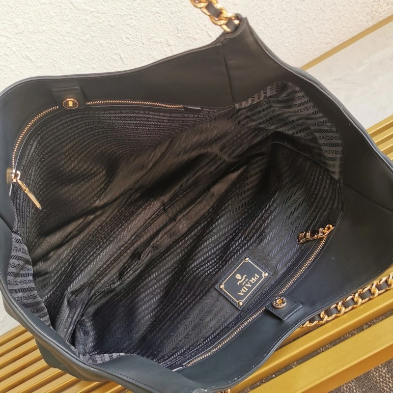 Pra*a shopping bags 4137d-0057