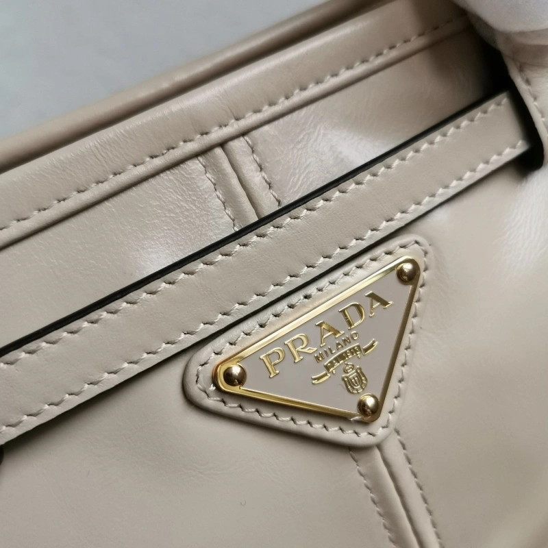 Pra*a top handle bags 4137f-0025