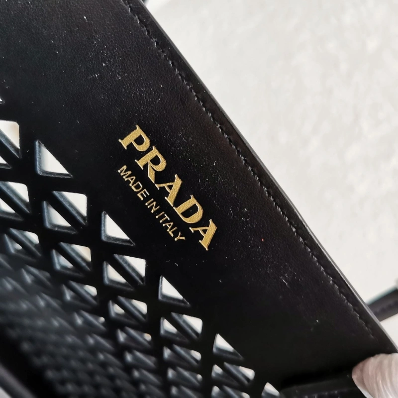 Pra*a shopping bags 4137g-0029