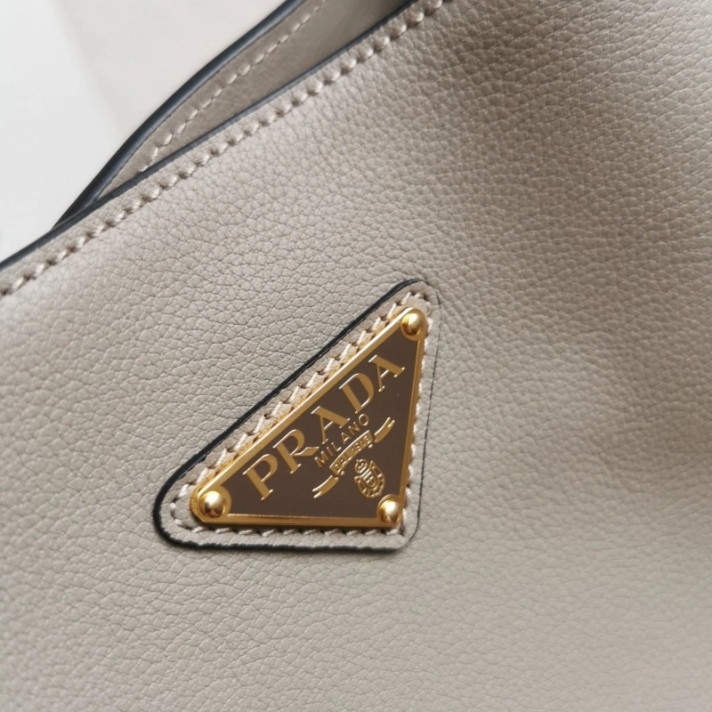 Pra*a shopping bags 4137g-0037