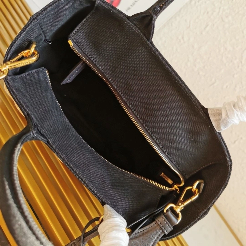 Pra*a shopping bags 4137g-0061