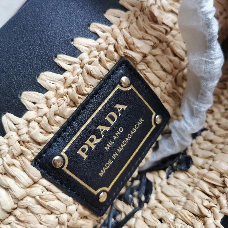 Pra*a shopping bags 4137g-0079
