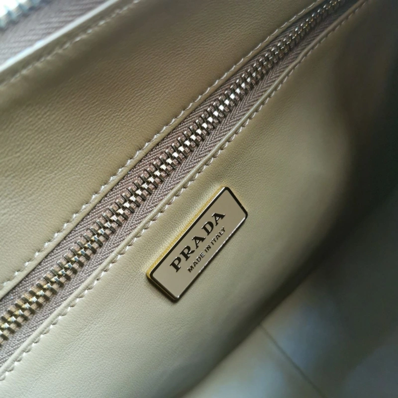 Pra*a top handle bags 4137g-0088