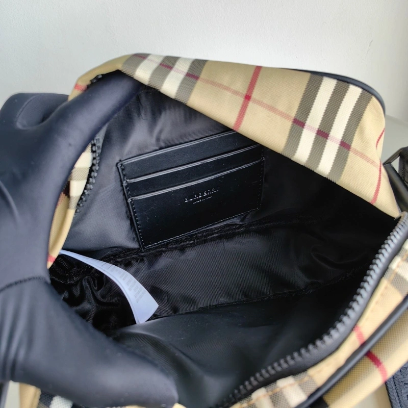 Bv*b*rry satchel bags 4140-0144