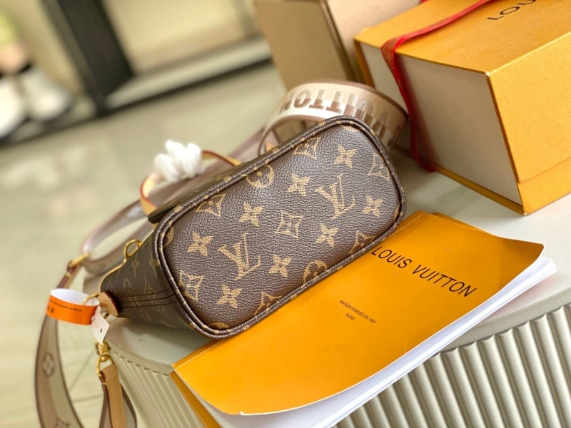 LV Shopping Bags 4171D-0037