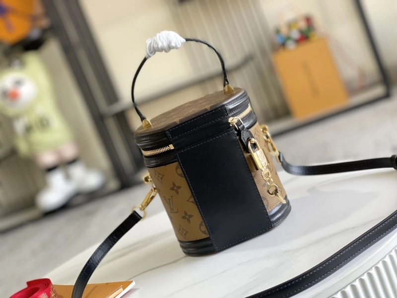 LV Round Bags 4171D-0068
