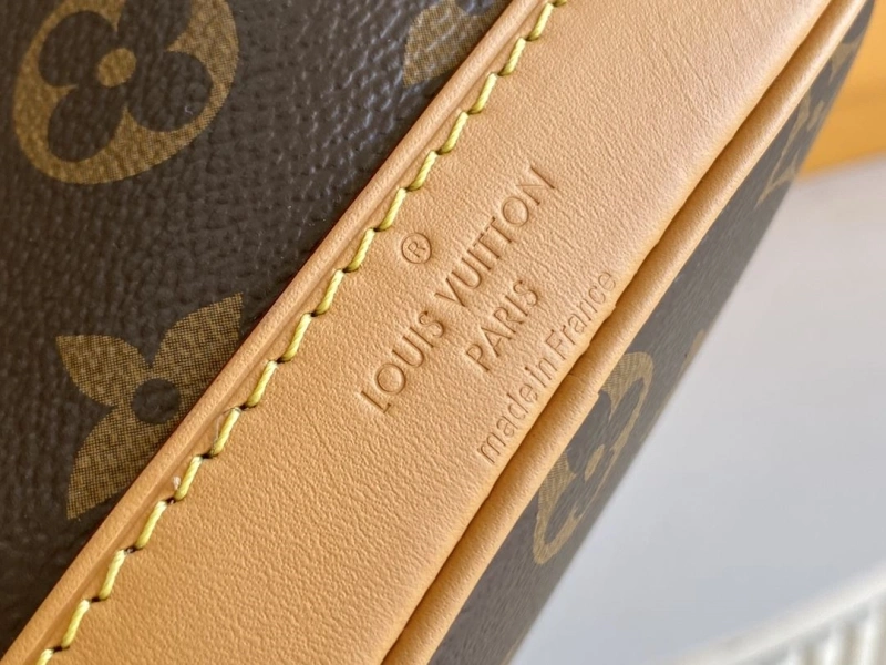 LV Bucket Bags 4171D-0069