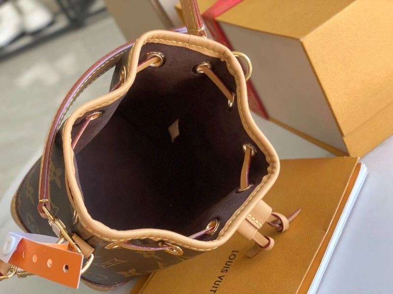 LV Bucket Bags 4171D-0069