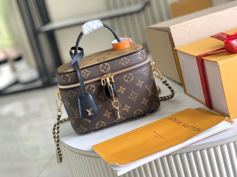 LV Cosmetic Bags 4171D-0083