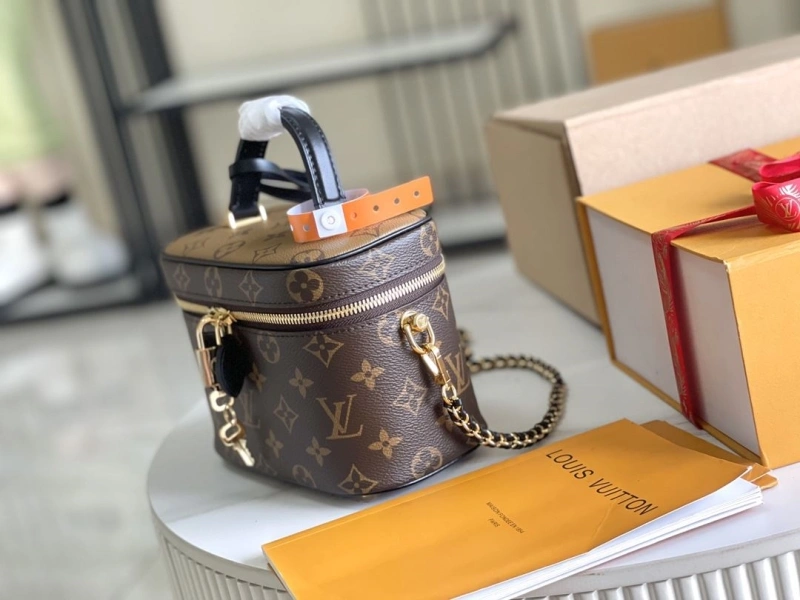 LV Cosmetic Bags 4171D-0083