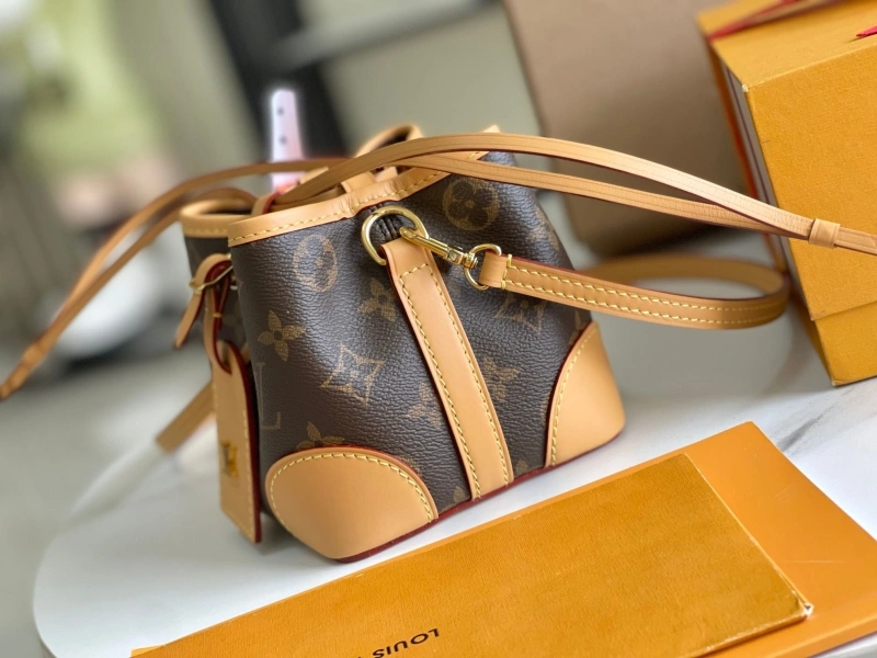 LV Bucket Bags 4171D-0084