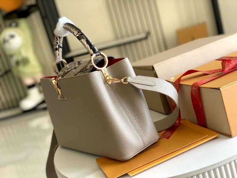 LV Capucines Bags 4171D-0135