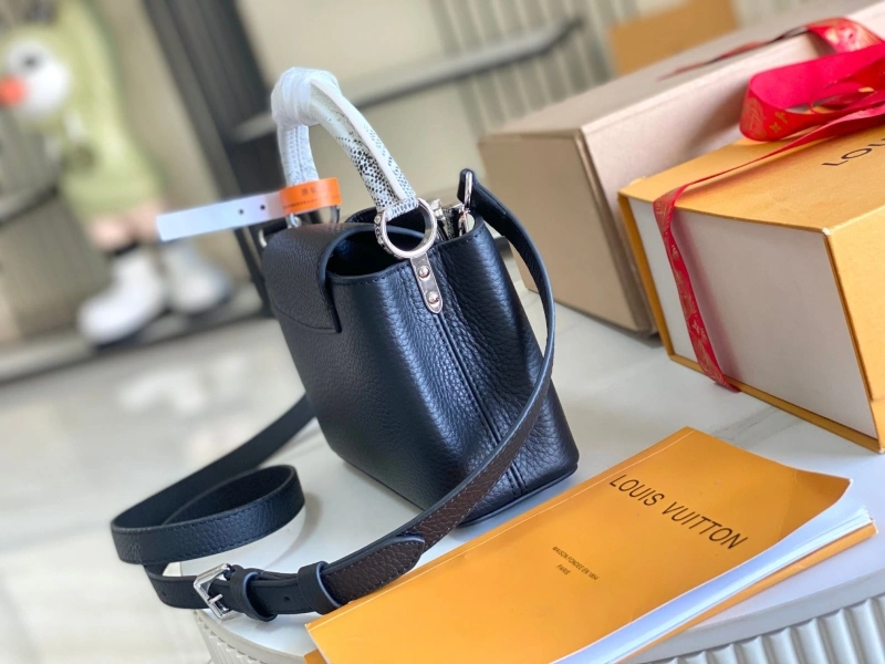 LV Capucines Bags 4171D-0173